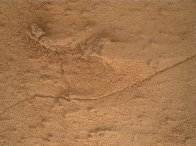 Sol 4078: Mars Hand Lens Imager (MAHLI)