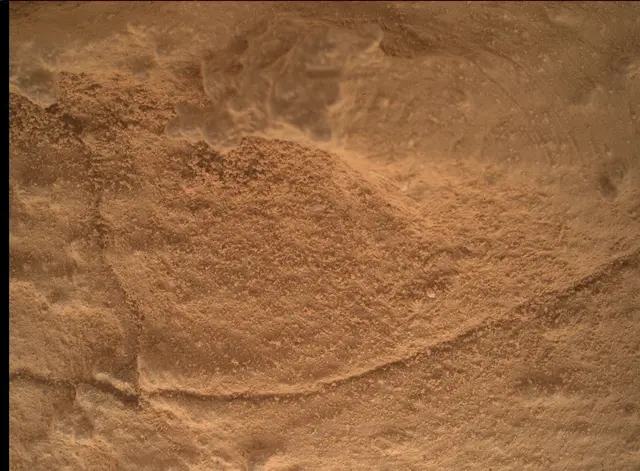 Sol 4078: Mars Hand Lens Imager (MAHLI)