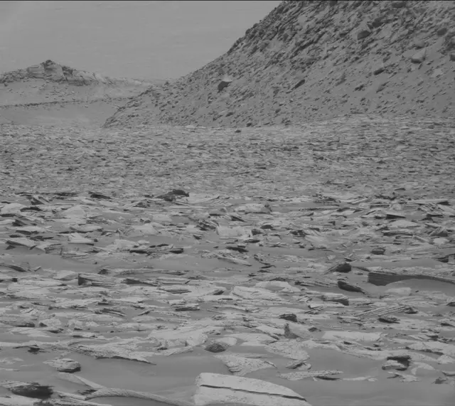 Sol 4079: Mast Camera (Mastcam)
