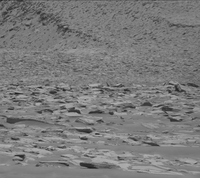 Sol 4079: Mast Camera (Mastcam)