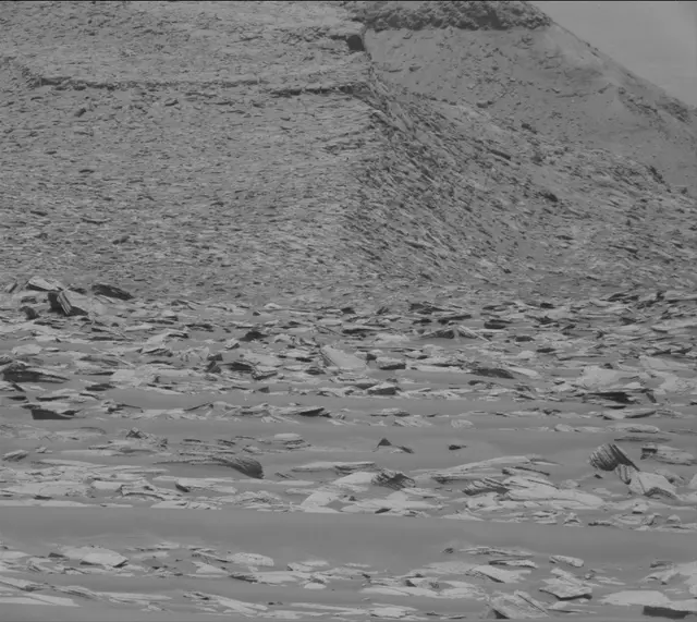 Sol 4079: Mast Camera (Mastcam)