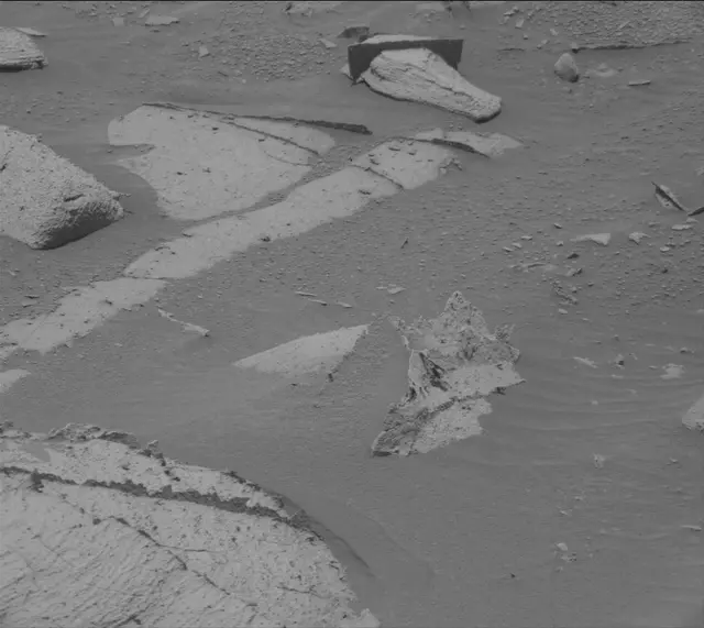 Sol 4079: Mast Camera (Mastcam)