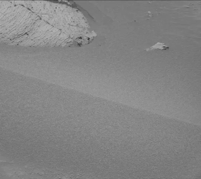 Sol 4079: Mast Camera (Mastcam)