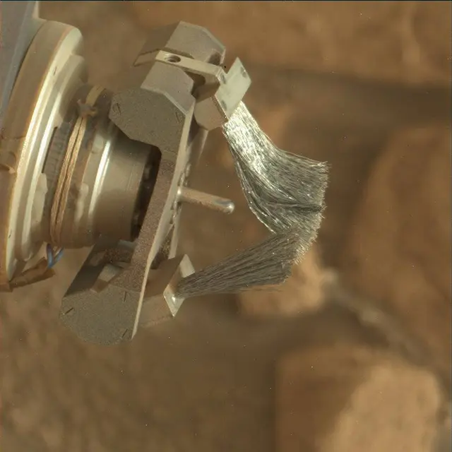 Sol 4079: Mast Camera (Mastcam)