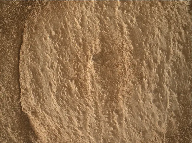 Sol 4079: Mars Hand Lens Imager (MAHLI)