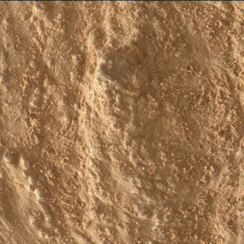 Sol 4079: Mars Hand Lens Imager (MAHLI)
