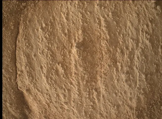 Sol 4079: Mars Hand Lens Imager (MAHLI)