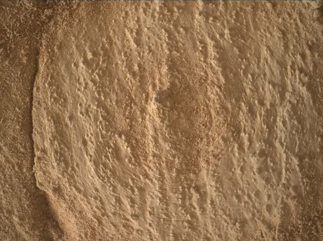 Sol 4079: Mars Hand Lens Imager (MAHLI)