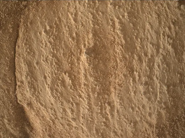 Sol 4079: Mars Hand Lens Imager (MAHLI)