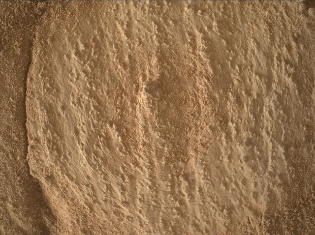 Sol 4079: Mars Hand Lens Imager (MAHLI)