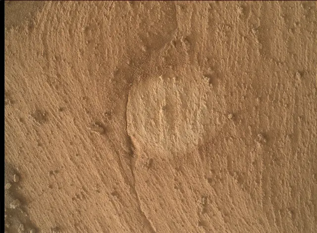 Sol 4079: Mars Hand Lens Imager (MAHLI)