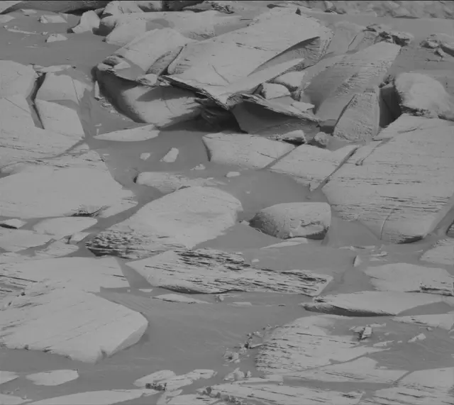 Sol 4080: Mast Camera (Mastcam)