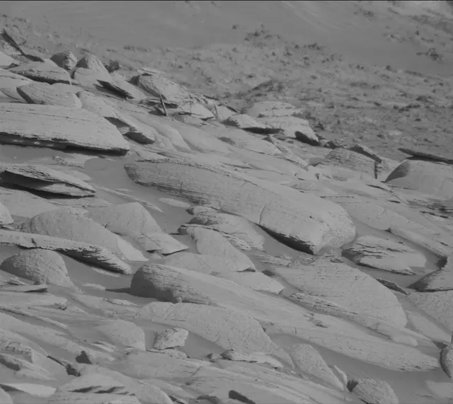 Sol 4080: Mast Camera (Mastcam)