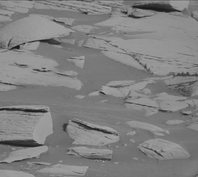Sol 4080: Mast Camera (Mastcam)