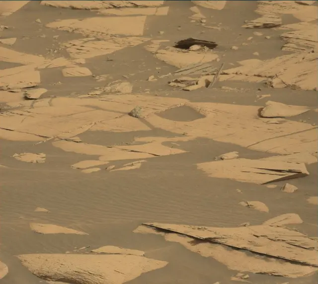 Sol 4080: Mast Camera (Mastcam)
