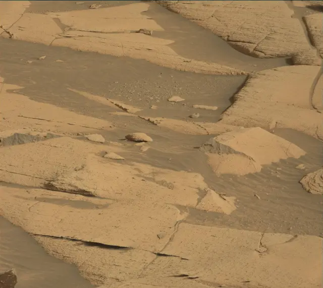Sol 4080: Mast Camera (Mastcam)