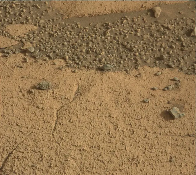 Sol 4080: Mast Camera (Mastcam)