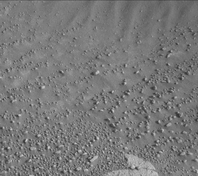 Sol 4080: Mast Camera (Mastcam)