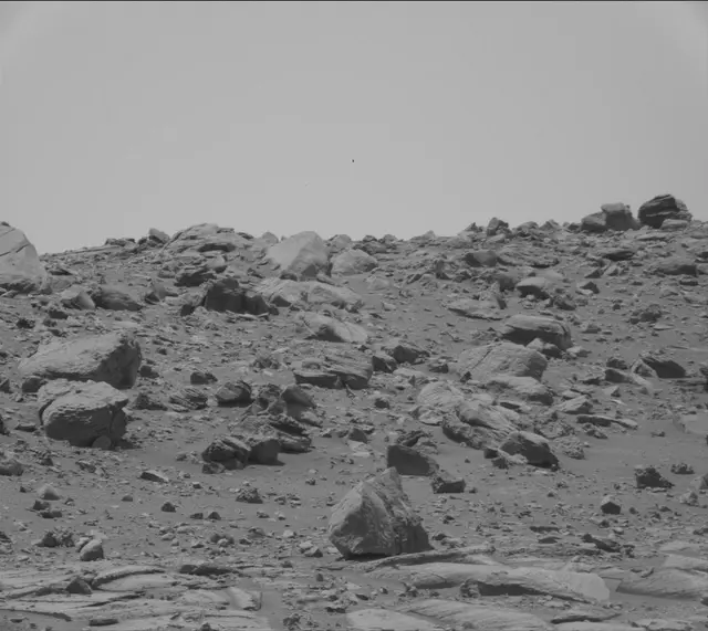 Sol 4082: Mast Camera (Mastcam)