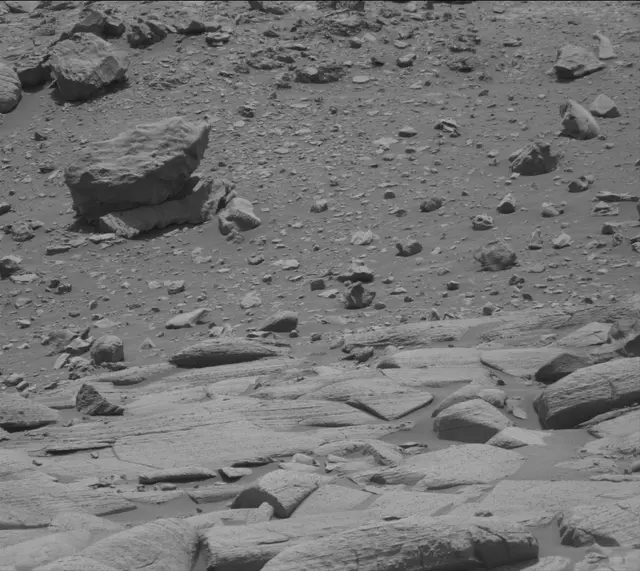 Sol 4082: Mast Camera (Mastcam)