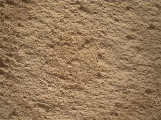 Sol 4082: Mars Hand Lens Imager (MAHLI)