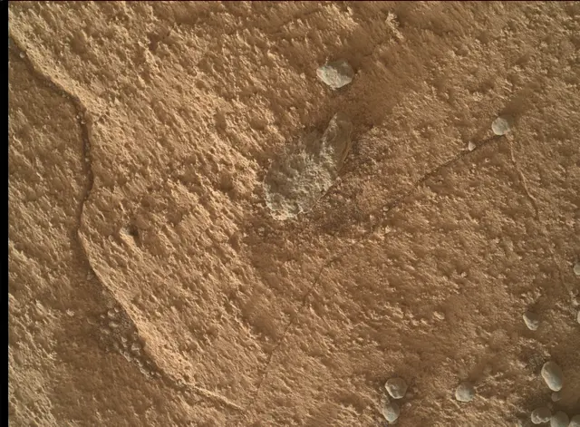 Sol 4082: Mars Hand Lens Imager (MAHLI)