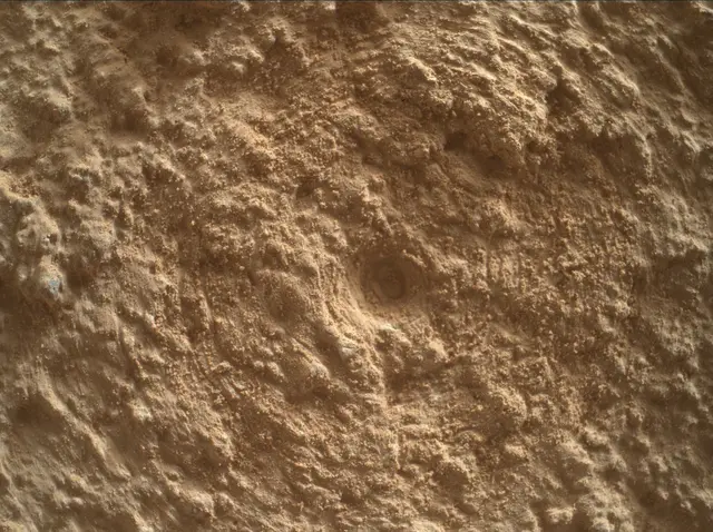 Sol 4082: Mars Hand Lens Imager (MAHLI)