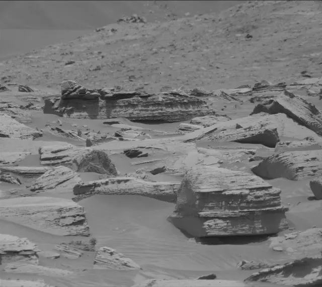 Sol 4083: Mast Camera (Mastcam)