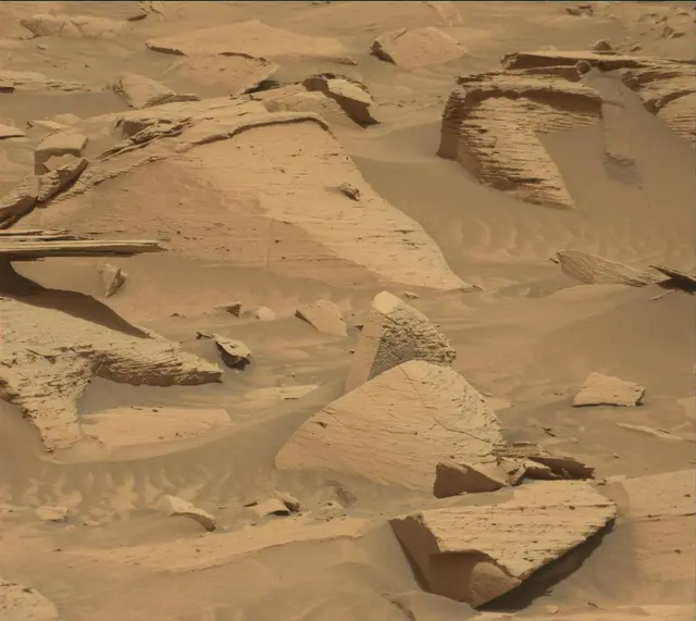 Sol 4083: Mast Camera (Mastcam)