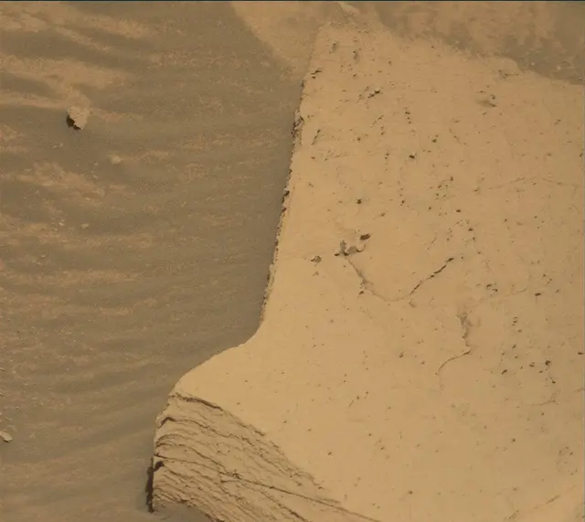Sol 4083: Mast Camera (Mastcam)