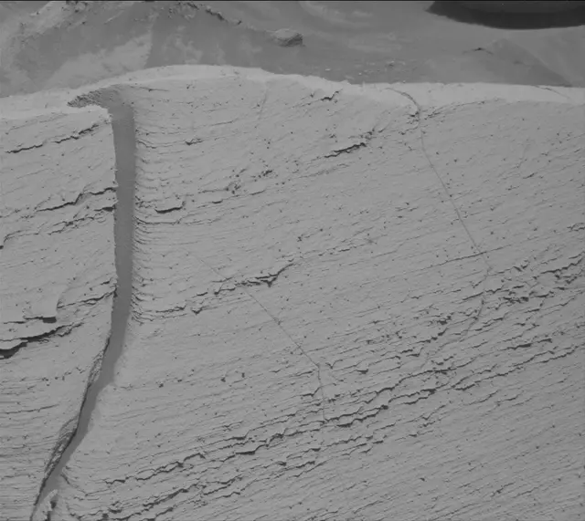 Sol 4084: Mast Camera (Mastcam)