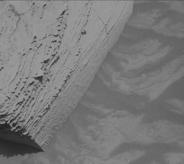 Sol 4084: Mast Camera (Mastcam)