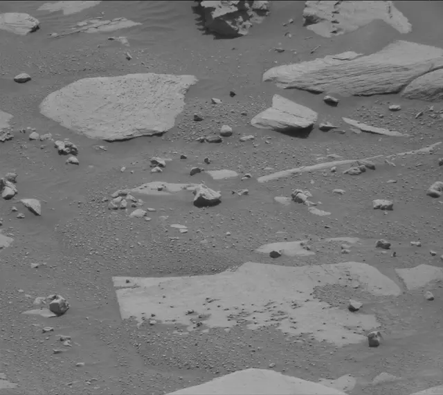 Sol 4084: Mast Camera (Mastcam)