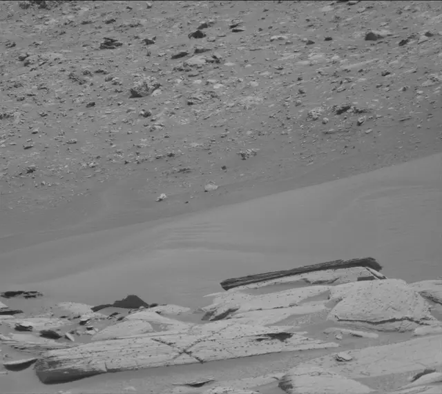 Sol 4084: Mast Camera (Mastcam)