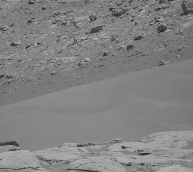 Sol 4084: Mast Camera (Mastcam)