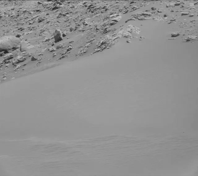 Sol 4084: Mast Camera (Mastcam)