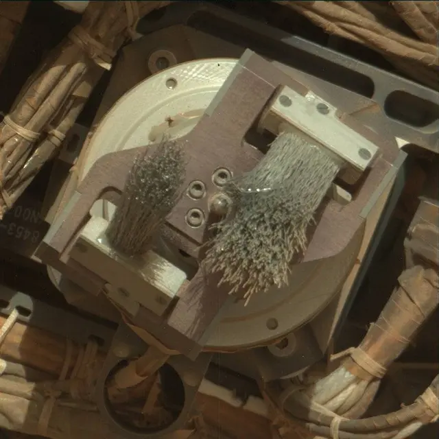 Sol 4084: Mast Camera (Mastcam)