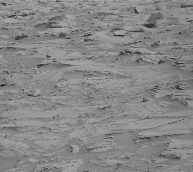 Sol 4084: Mast Camera (Mastcam)