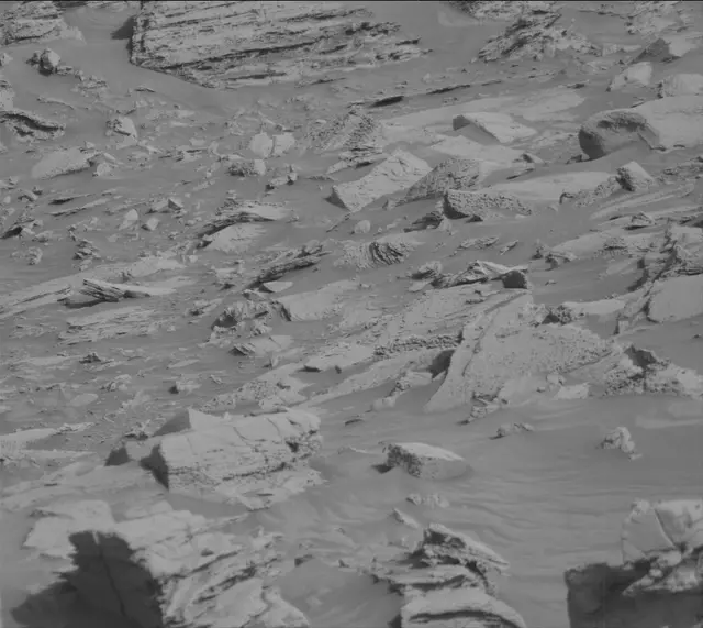 Sol 4084: Mast Camera (Mastcam)