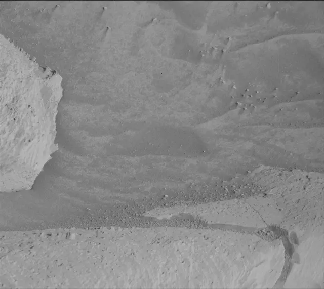 Sol 4084: Mast Camera (Mastcam)