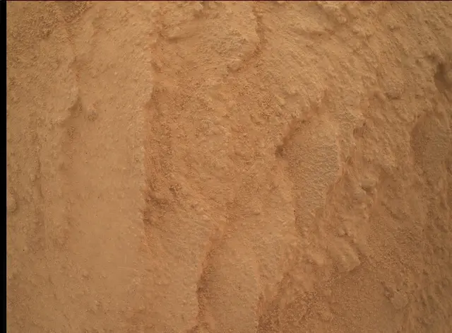 Sol 4084: Mars Hand Lens Imager (MAHLI)