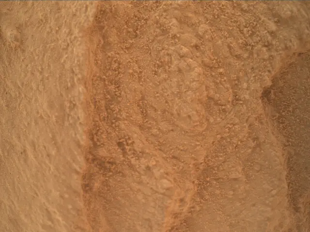 Sol 4084: Mars Hand Lens Imager (MAHLI)