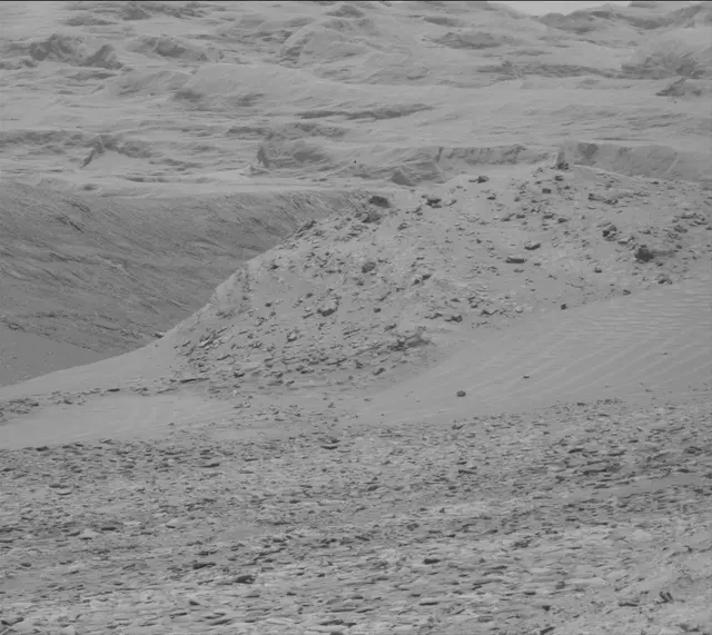 Sol 4086: Mast Camera (Mastcam)