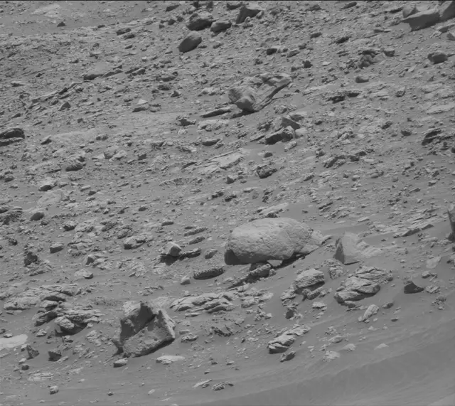 Sol 4086: Mast Camera (Mastcam)