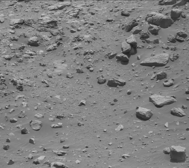 Sol 4086: Mast Camera (Mastcam)