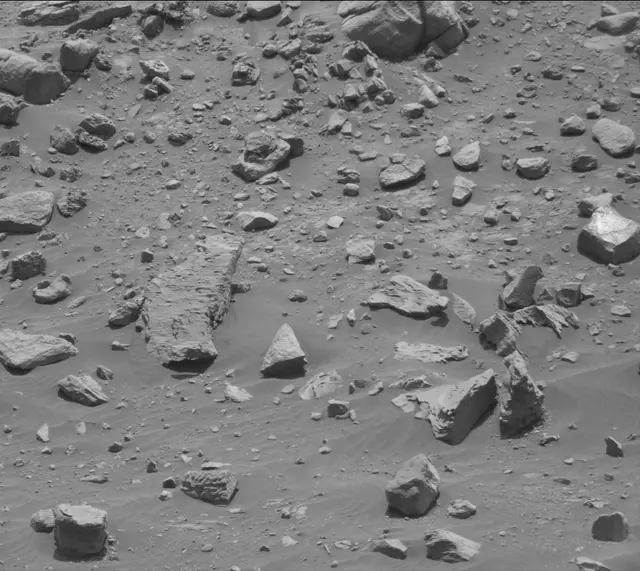 Sol 4086: Mast Camera (Mastcam)