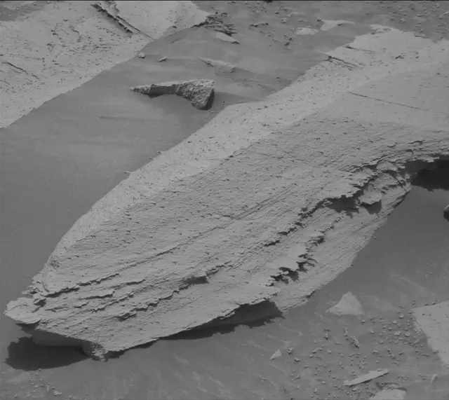 Sol 4086: Mast Camera (Mastcam)