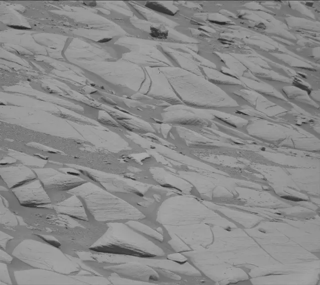 Sol 4087: Mast Camera (Mastcam)