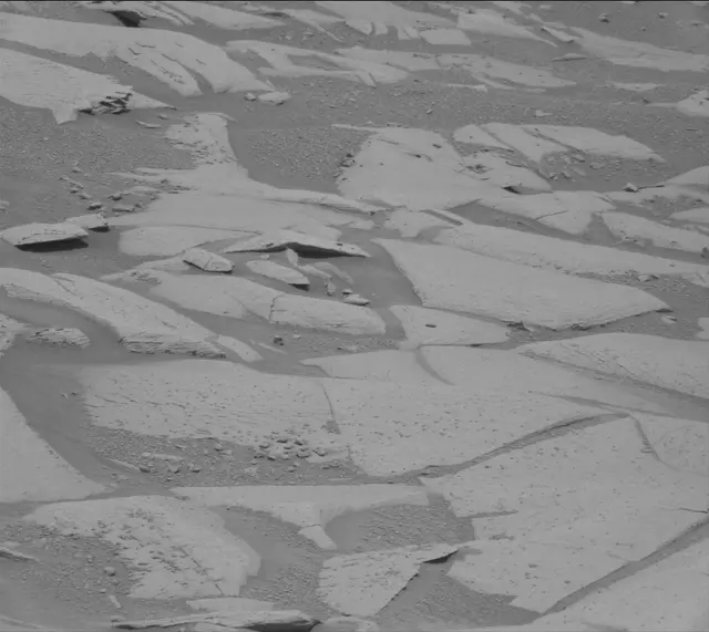 Sol 4087: Mast Camera (Mastcam)