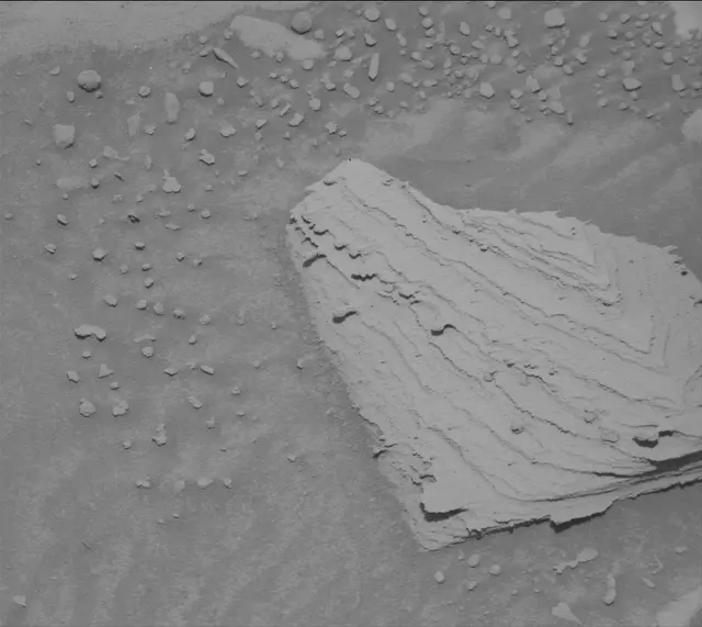 Sol 4087: Mast Camera (Mastcam)